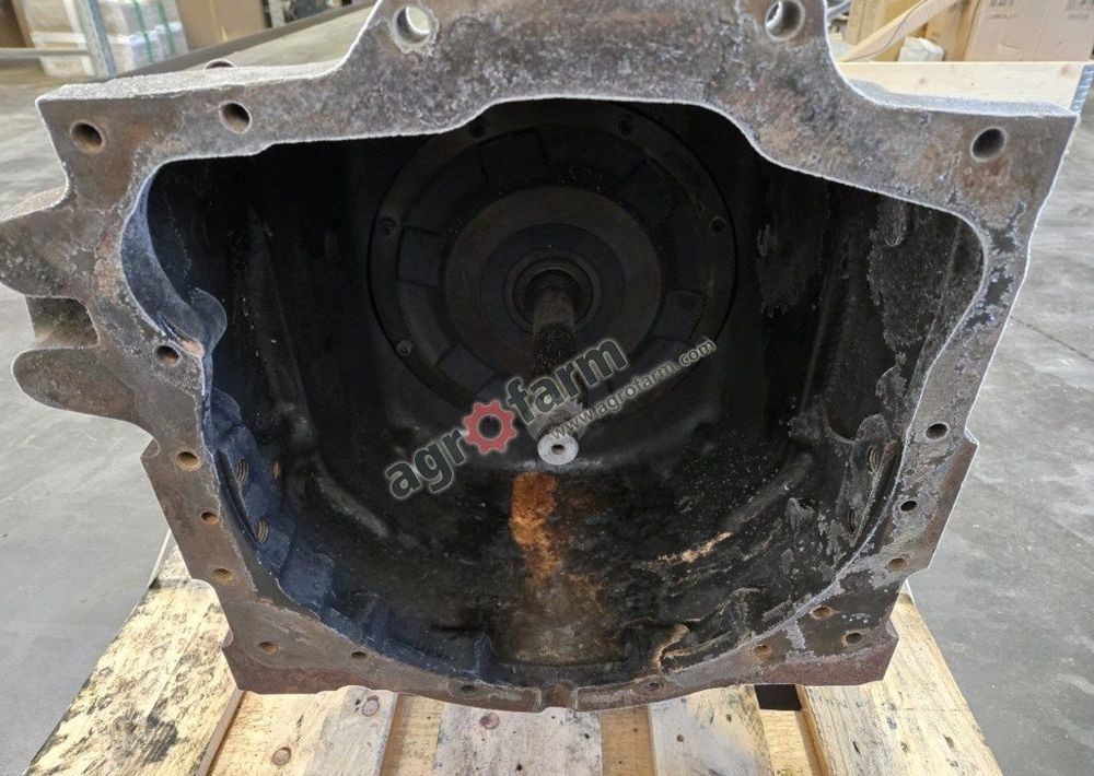 Skrzynia biegów Massey Ferguson 5609 - Κιβώτιο ταχυτήτων: φωτογραφία 4 Skrzynia biegów Massey Ferguson 5609 - Κιβώτιο ταχυτήτων: φωτογραφία 4