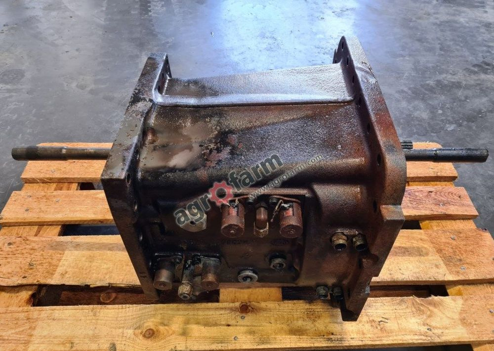 Skrzynia biegów Massey Ferguson 7616 1503B1 - Κιβώτιο ταχυτήτων: φωτογραφία 2 Skrzynia biegów Massey Ferguson 7616 1503B1 - Κιβώτιο ταχυτήτων: φωτογραφία 2