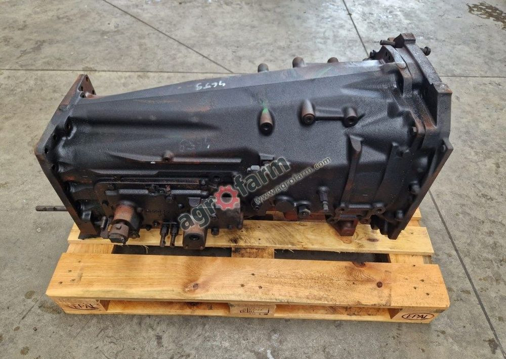 Skrzynia biegów Renault Claas Ares 630 - Κιβώτιο ταχυτήτων: φωτογραφία 2 Skrzynia biegów Renault Claas Ares 630 - Κιβώτιο ταχυτήτων: φωτογραφία 2