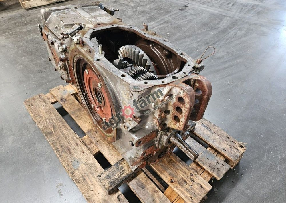 TYLNY MOST MASSEY FERGUSON 3070 3382213M4 - Κιβώτιο ταχυτήτων: φωτογραφία 3 TYLNY MOST MASSEY FERGUSON 3070 3382213M4 - Κιβώτιο ταχυτήτων: φωτογραφία 3