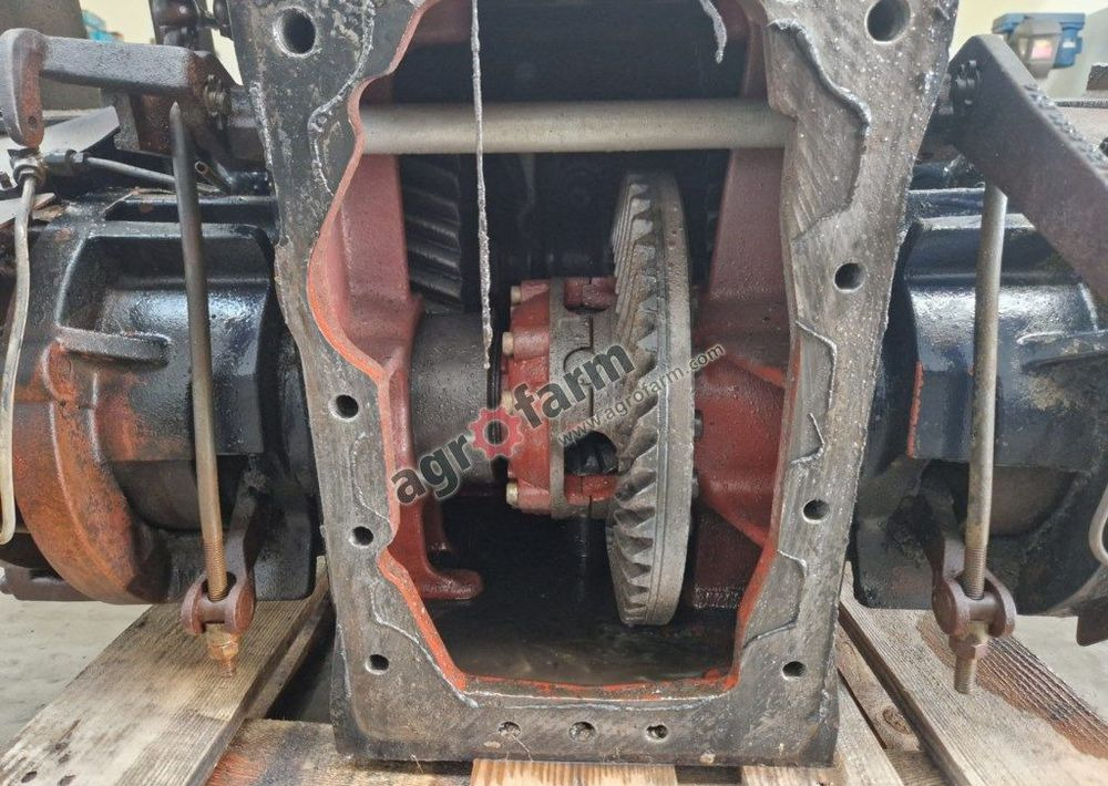 Tylny most Deutz Agroxtra 6.17 - Κιβώτιο ταχυτήτων: φωτογραφία 3 Tylny most Deutz Agroxtra 6.17 - Κιβώτιο ταχυτήτων: φωτογραφία 3