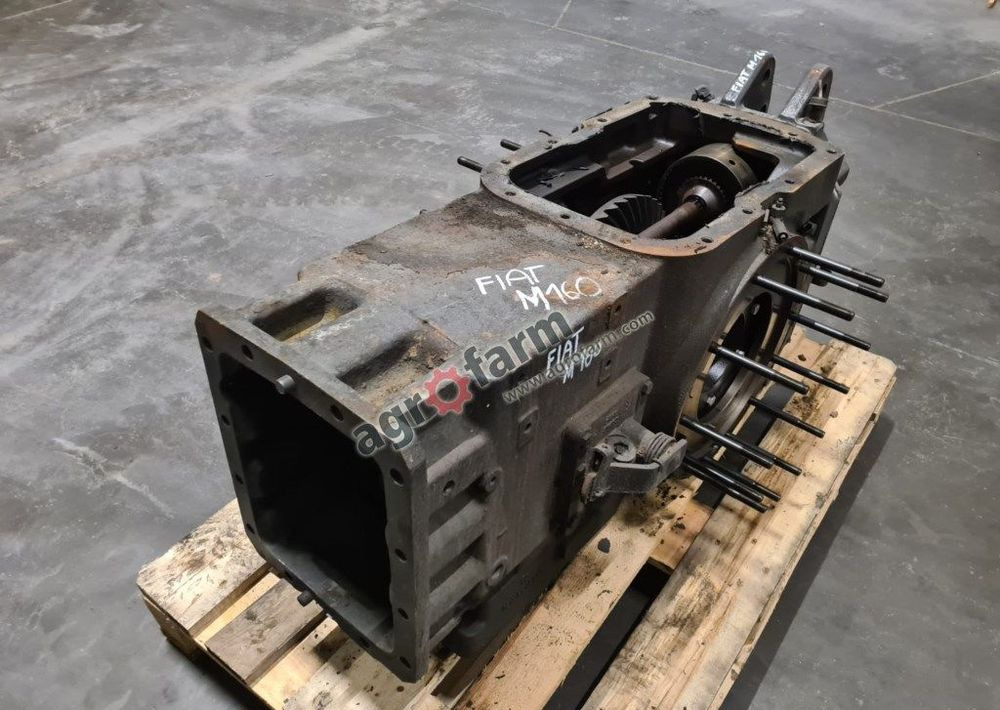 Tylny most Fiat New Holland M160 515752 - Κιβώτιο ταχυτήτων: φωτογραφία 1 Tylny most Fiat New Holland M160 515752 - Κιβώτιο ταχυτήτων: φωτογραφία 1
