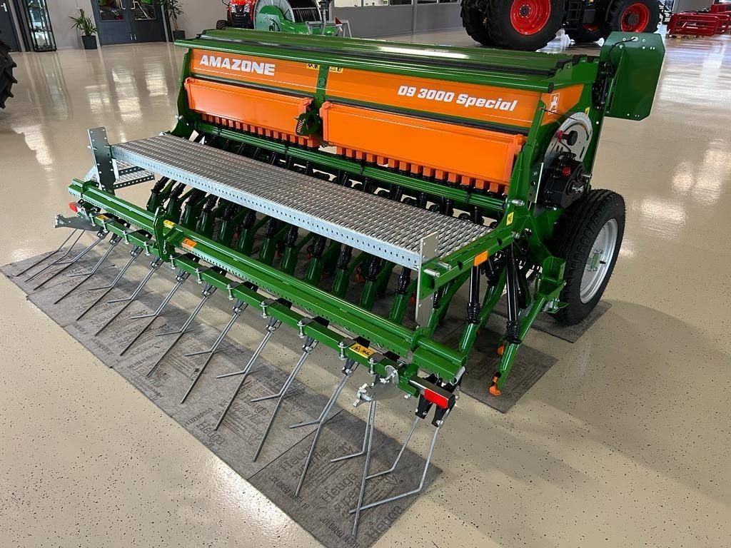 Amazone D9-3000 Special  - Σπαρτική μηχανή: φωτογραφία 3 Amazone D9-3000 Special  - Σπαρτική μηχανή: φωτογραφία 3
