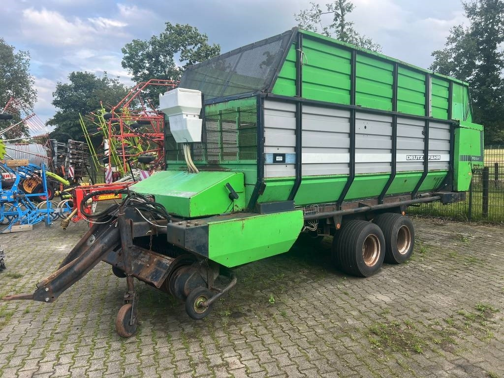 Deutz-fahr FE 6.37 opraap doseerwagen - Βαγόνι ενσίρωσης: φωτογραφία 1 Deutz-fahr FE 6.37 opraap doseerwagen - Βαγόνι ενσίρωσης: φωτογραφία 1