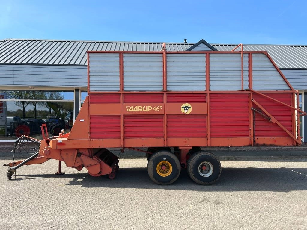 Taarup 465 opraapwagen - Βαγόνι ενσίρωσης: φωτογραφία 2 Taarup 465 opraapwagen - Βαγόνι ενσίρωσης: φωτογραφία 2
