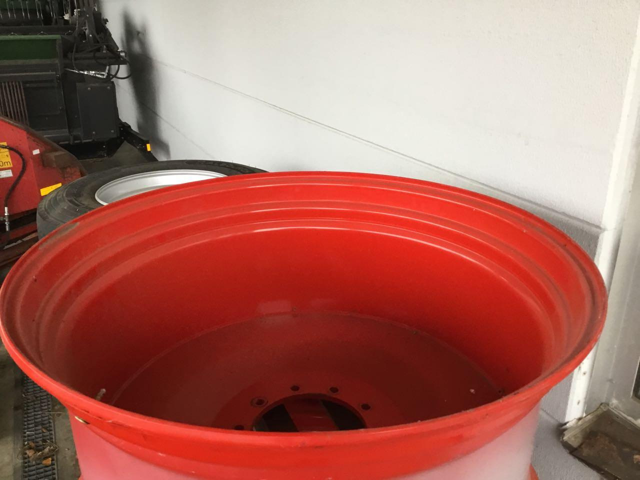 Felgen 23x42, Spur 2050mm , Fendt 900 - Ζάντα: φωτογραφία 1 Felgen 23x42, Spur 2050mm , Fendt 900 - Ζάντα: φωτογραφία 1