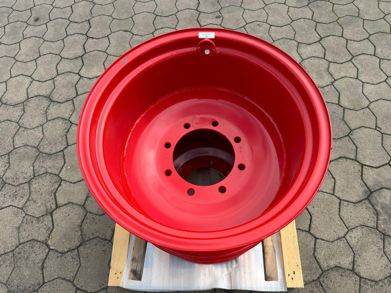 Grasdorf Felgen 14 x 24/W ET -80 - Ζάντα: φωτογραφία 4 Grasdorf Felgen 14 x 24/W ET -80 - Ζάντα: φωτογραφία 4