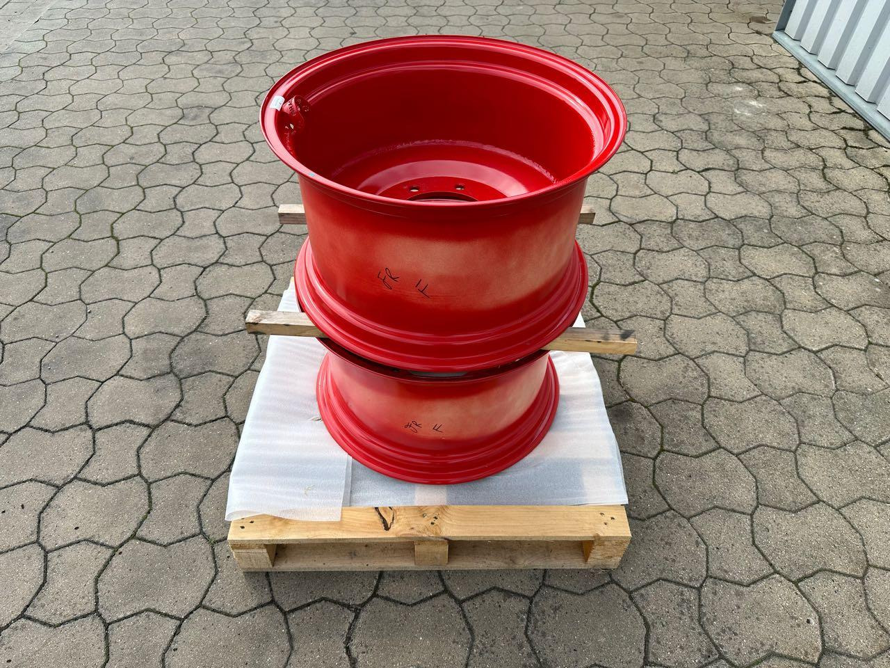 Grasdorf Felgen 14 x 24/W ET -80 - Ζάντα: φωτογραφία 2 Grasdorf Felgen 14 x 24/W ET -80 - Ζάντα: φωτογραφία 2