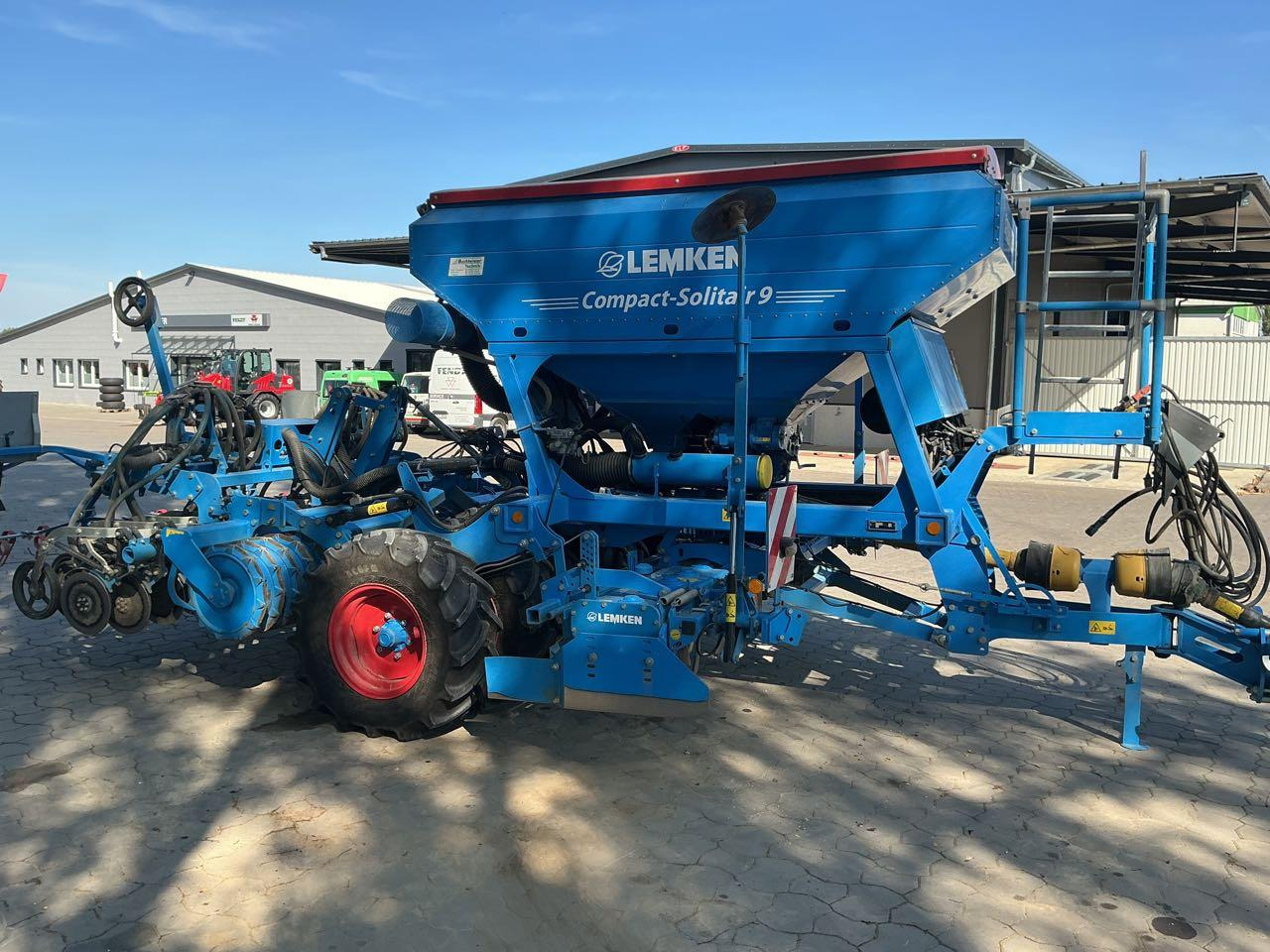 Lemken Compact Solitair 9/300 Z - Σπαρτική με σβάρνα: φωτογραφία 2 Lemken Compact Solitair 9/300 Z - Σπαρτική με σβάρνα: φωτογραφία 2