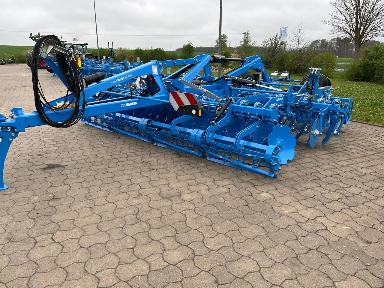 Lemken Rubin 10 TF/500 - Δισκοσβάρνα: φωτογραφία 2 Lemken Rubin 10 TF/500 - Δισκοσβάρνα: φωτογραφία 2