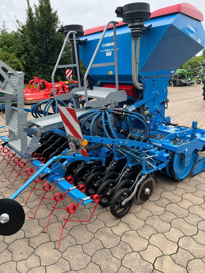 Lemken Zirkon 12 / Solitär 9-300 - Σπαρτική με σβάρνα: φωτογραφία 4 Lemken Zirkon 12 / Solitär 9-300 - Σπαρτική με σβάρνα: φωτογραφία 4