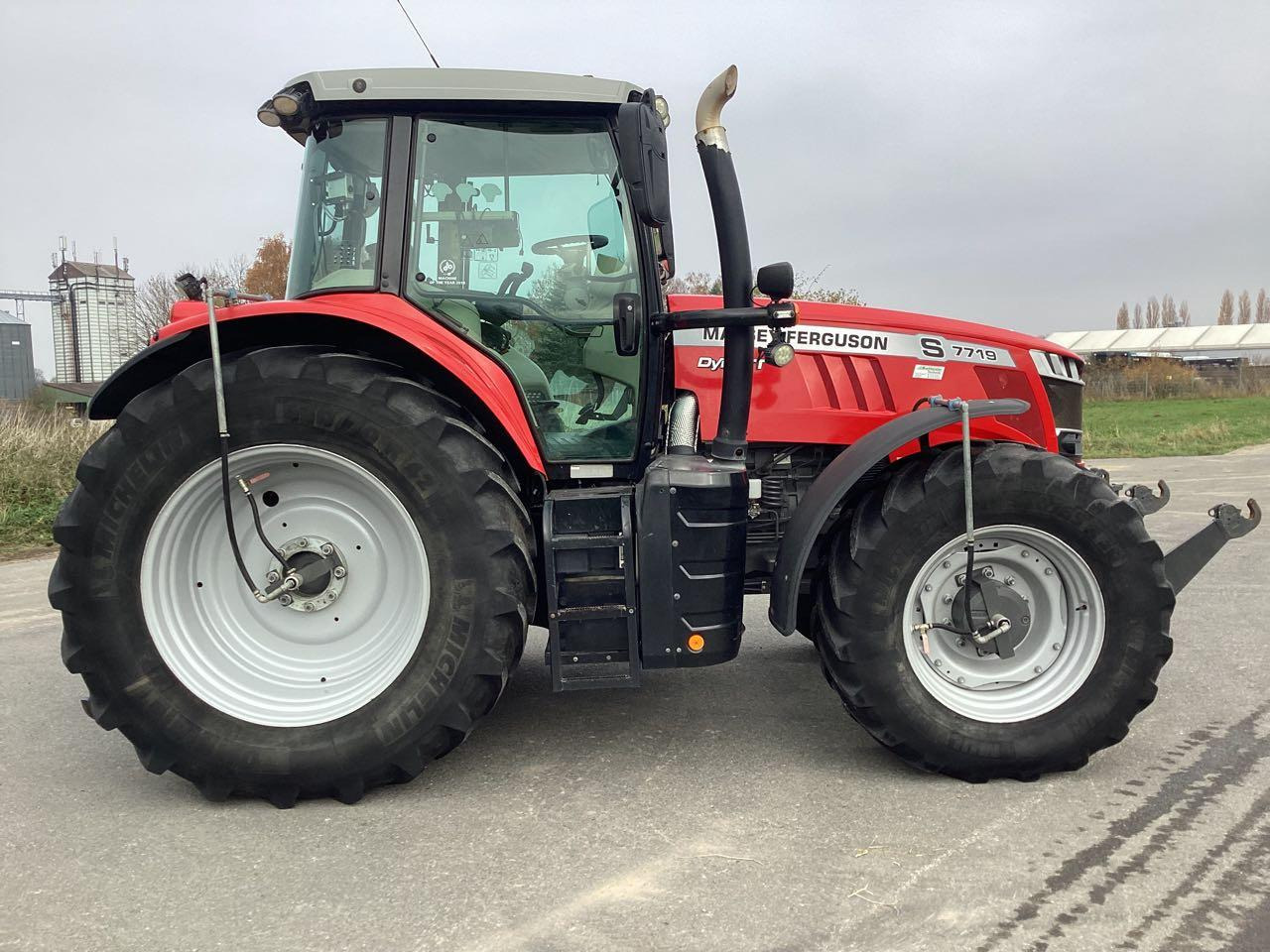 Τρακτέρ Massey Ferguson 7719 Dyna - VT: φωτογραφία 6