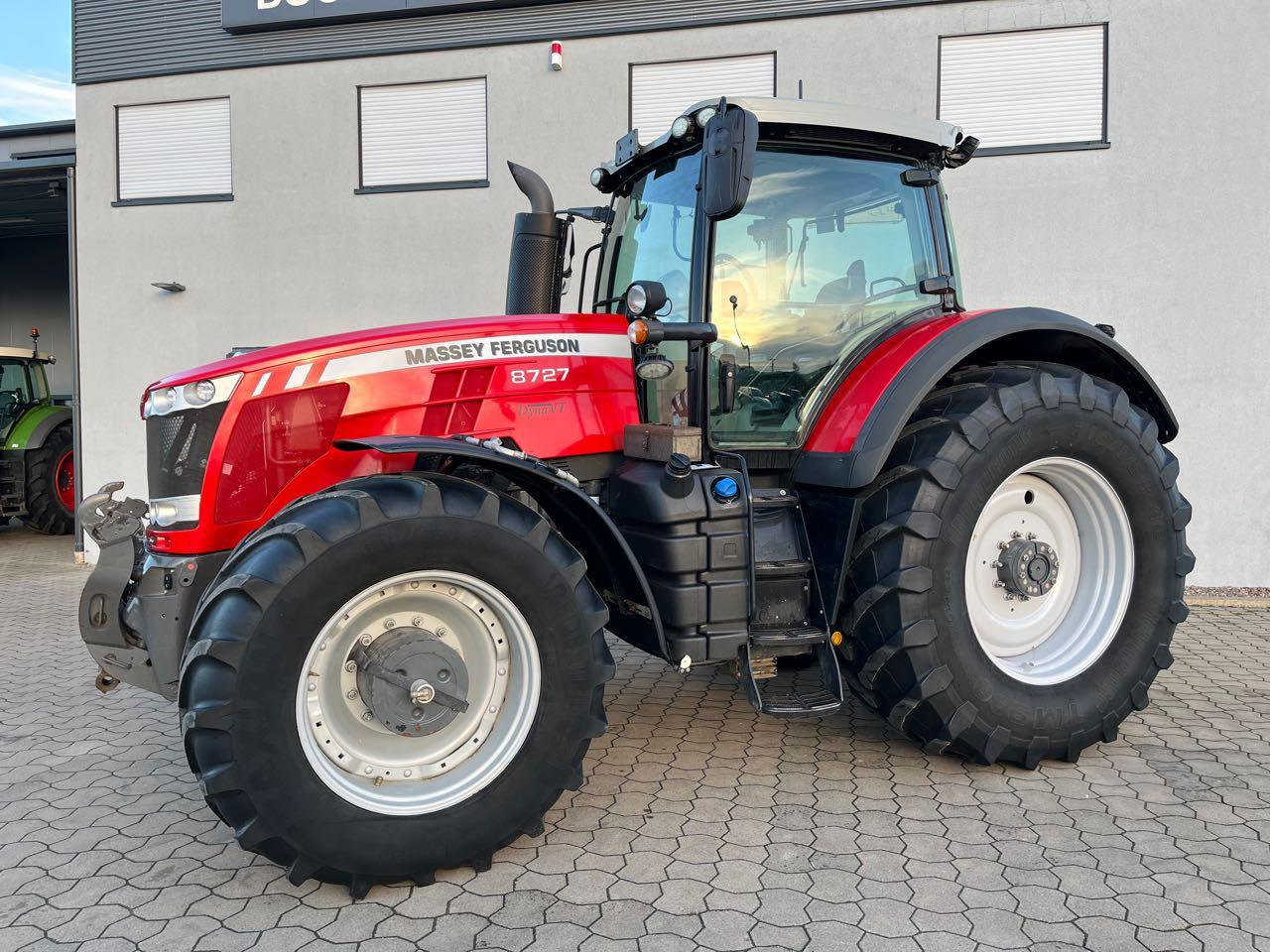 Τρακτέρ Massey Ferguson MF 8727 Dyna-VT: φωτογραφία 7
