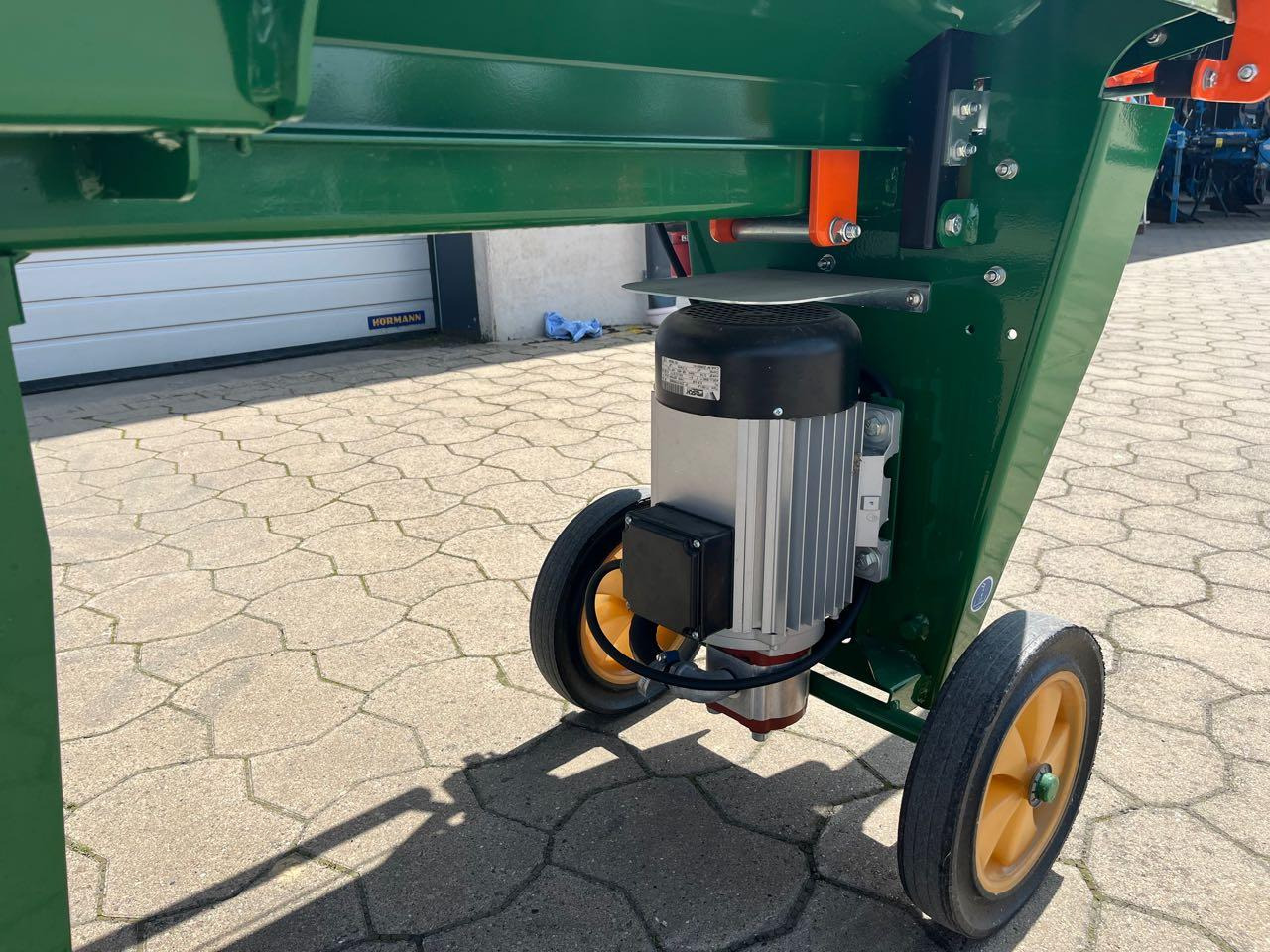 Posch Oscar E5, 5-400V-R-540N-L Turbo - Σχιστικό ξύλων: φωτογραφία 4 Posch Oscar E5, 5-400V-R-540N-L Turbo - Σχιστικό ξύλων: φωτογραφία 4