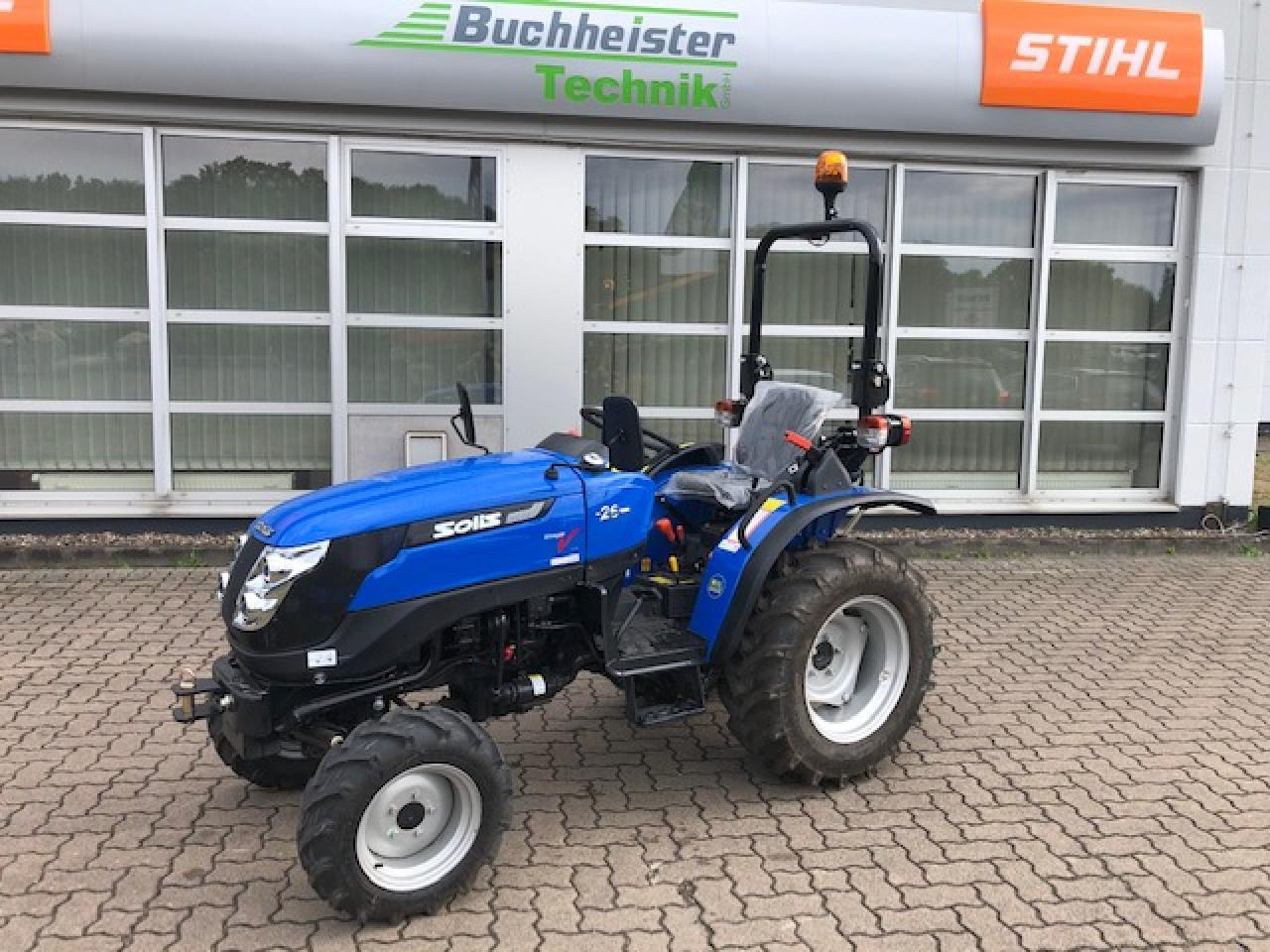 Solis 26 6+2 - Τρακτέρ: φωτογραφία 1 Solis 26 6+2 - Τρακτέρ: φωτογραφία 1