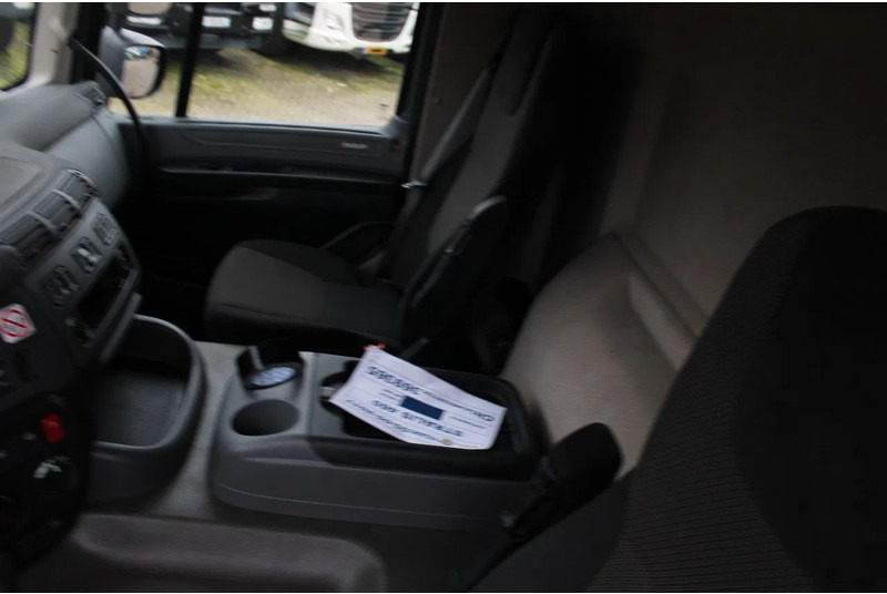Φορτηγό κόφα DAF CF 250 EURO 6 + 19T + LIFT + PERFECT: φωτογραφία 20