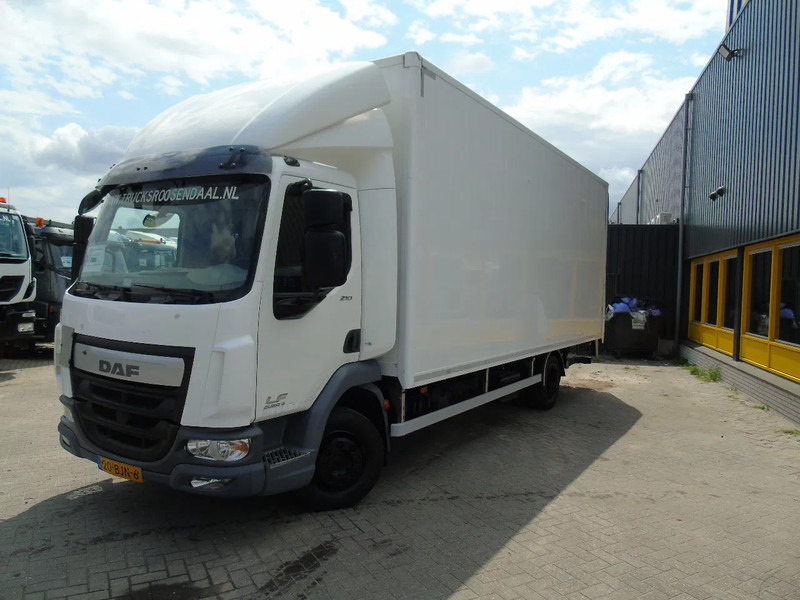 DAF LF 210 + euro 6 + lift + 3P - Φορτηγό κόφα: φωτογραφία 2 DAF LF 210 + euro 6 + lift + 3P - Φορτηγό κόφα: φωτογραφία 2