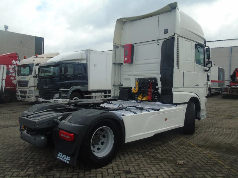 DAF XF 460 + EURO 6 + SSC - Τράκτορας: φωτογραφία 5 DAF XF 460 + EURO 6 + SSC - Τράκτορας: φωτογραφία 5