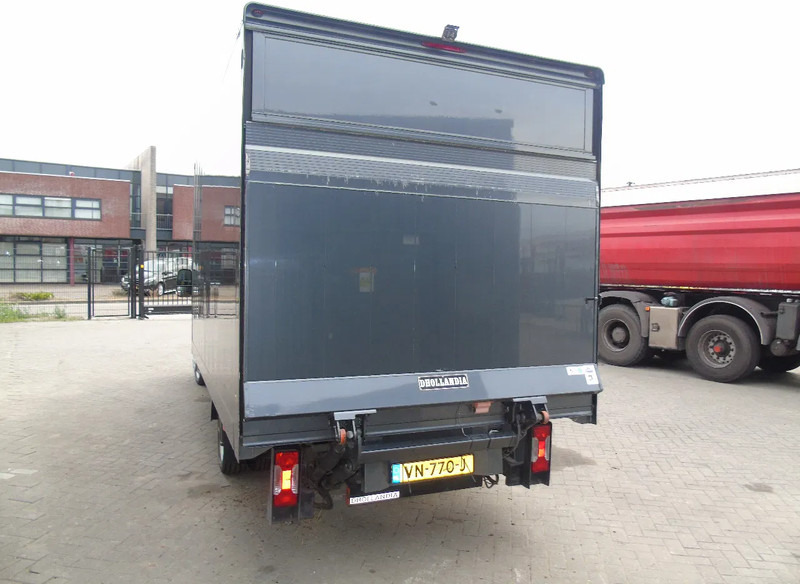 Iveco Daily 35C13 + LIFT + EURO 5 - Επαγγελματικό αυτοκίνητο κόφα: φωτογραφία 5 Iveco Daily 35C13 + LIFT + EURO 5 - Επαγγελματικό αυτοκίνητο κόφα: φωτογραφία 5