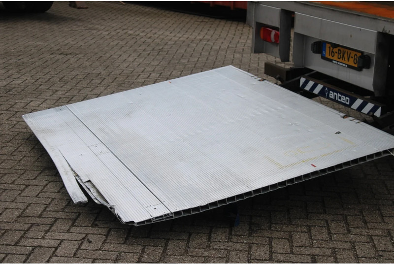 Φορτηγό κόφα Iveco Eurocargo reserved ! 120 E21 + LIFT + EURO 6 + 12T: φωτογραφία 9