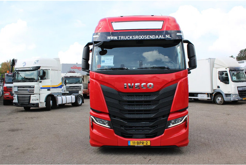 Iveco S-WAY 460 + LNG + retarder + euro 6 - Τράκτορας: φωτογραφία 2 Iveco S-WAY 460 + LNG + retarder + euro 6 - Τράκτορας: φωτογραφία 2