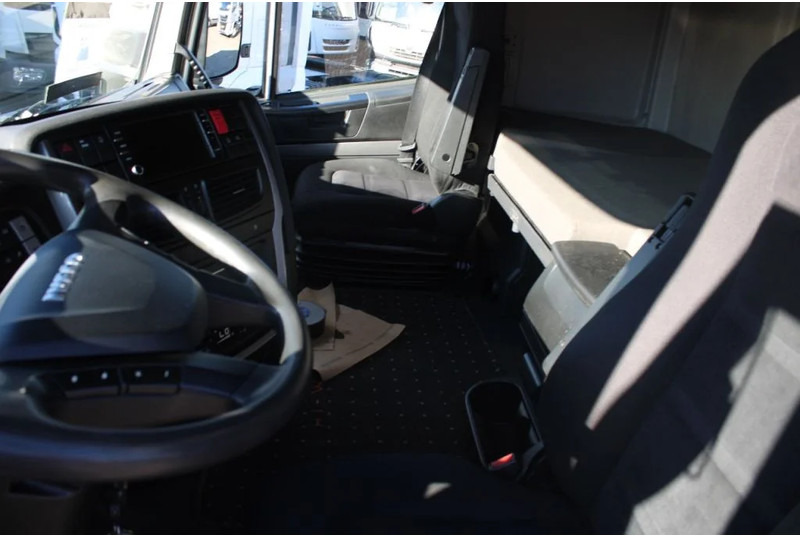 Iveco Stralis 460 + Euro 6+ADR +9 TONS VOORAS - Τράκτορας: φωτογραφία 4 Iveco Stralis 460 + Euro 6+ADR +9 TONS VOORAS - Τράκτορας: φωτογραφία 4