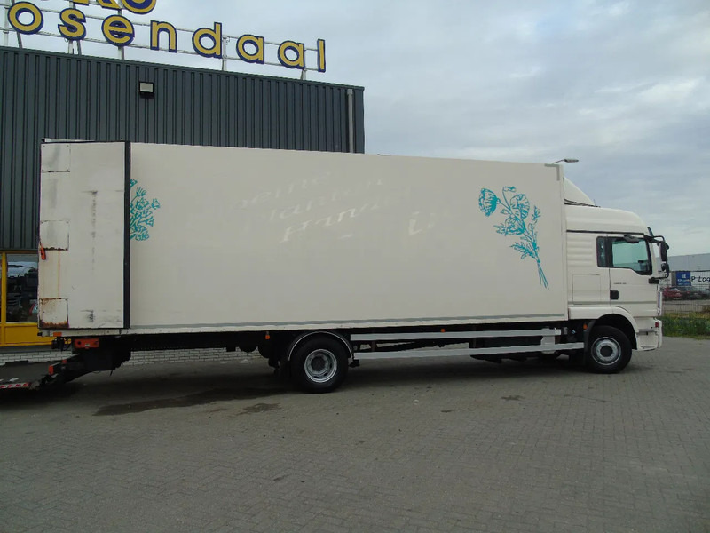 MAN TGM 12.250 + EURO 6 + LIFT - Φορτηγό κόφα: φωτογραφία 3 MAN TGM 12.250 + EURO 6 + LIFT - Φορτηγό κόφα: φωτογραφία 3