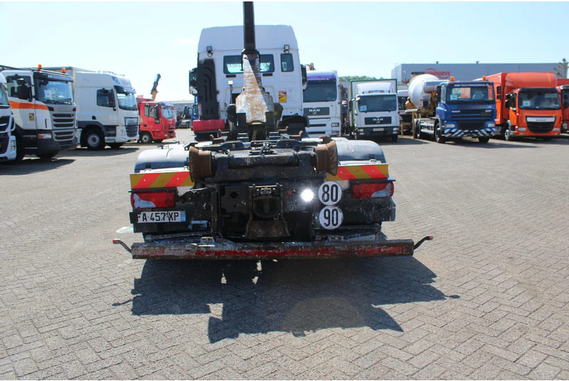 MAN TGS 28.460 + 6X2 + HOOKSYSTEM 20TONS + EURO 6 - Φορτηγό φόρτωσης γάντζου: φωτογραφία 4 MAN TGS 28.460 + 6X2 + HOOKSYSTEM 20TONS + EURO 6 - Φορτηγό φόρτωσης γάντζου: φωτογραφία 4