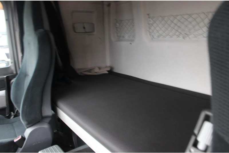 Τράκτορας MAN TGX 18.440 + euro 6 + double tank + spoiler: φωτογραφία 17