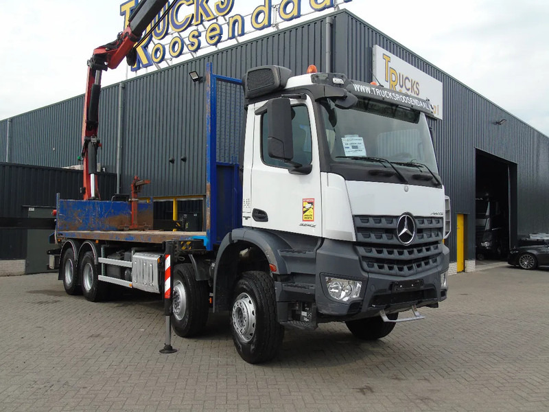 Mercedes-Benz Arocs 3242 + PALFINGER 33002EH 7x EXTENTION + 8X4 + EURO 6 + REMOTE - Φορτηγό με γερανό: φωτογραφία 4 Mercedes-Benz Arocs 3242 + PALFINGER 33002EH 7x EXTENTION + 8X4 + EURO 6 + REMOTE - Φορτηγό με γερανό: φωτογραφία 4
