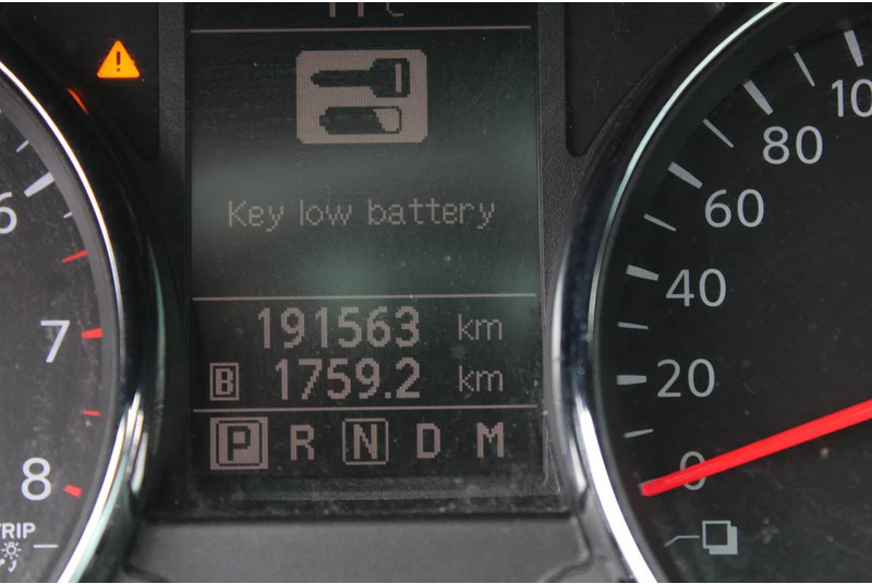 Nissan QASHQAI 2.0 AUTOMATIC / CAMERA - SUV: φωτογραφία 4 Nissan QASHQAI 2.0 AUTOMATIC / CAMERA - SUV: φωτογραφία 4