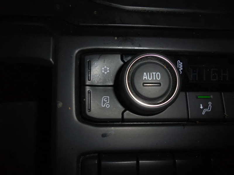 Interior photo 1: Τράκτορας Scania R500 NGS + Retarder + Euro 6