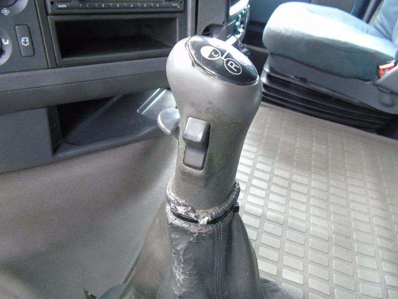 Volvo FH 460 + XL CAB + EURO 5 + manual + 6x IN STOCK - Τράκτορας: φωτογραφία 5 Volvo FH 460 + XL CAB + EURO 5 + manual + 6x IN STOCK - Τράκτορας: φωτογραφία 5