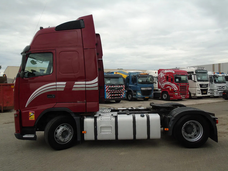 Volvo FH 460 + XL CAB + MANUAL + EURO 5 - Τράκτορας: φωτογραφία 2 Volvo FH 460 + XL CAB + MANUAL + EURO 5 - Τράκτορας: φωτογραφία 2