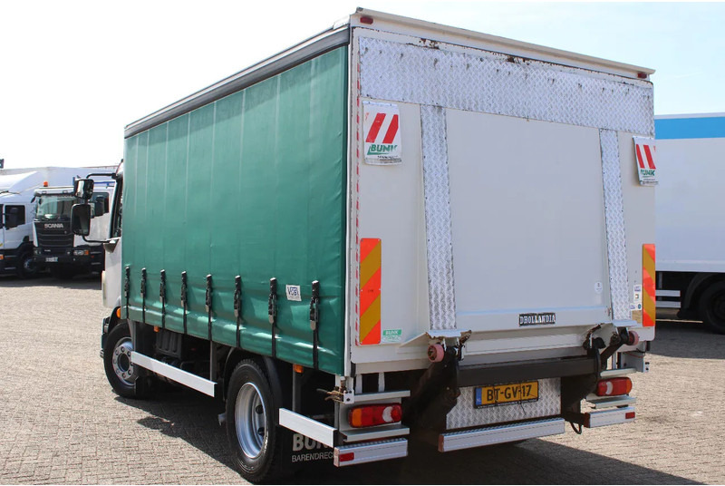 Volvo FL 12 .240 + LIFT + MANUAL - Φορτηγό μουσαμάς: φωτογραφία 5 Volvo FL 12 .240 + LIFT + MANUAL - Φορτηγό μουσαμάς: φωτογραφία 5
