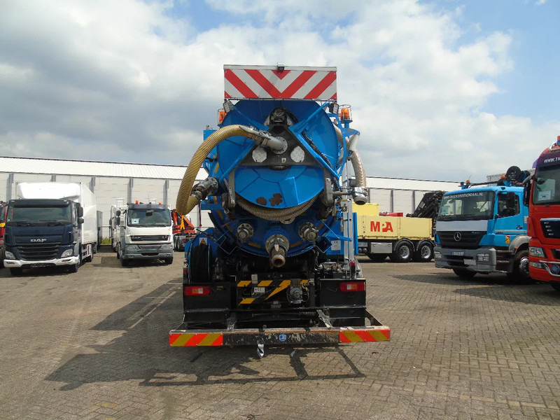 Volvo FM 420 + STOKOTA ECOTA 10.500LITER + 8X2 + WEB - Όχημα εκκένωσης βόθρων: φωτογραφία 4 Volvo FM 420 + STOKOTA ECOTA 10.500LITER + 8X2 + WEB - Όχημα εκκένωσης βόθρων: φωτογραφία 4