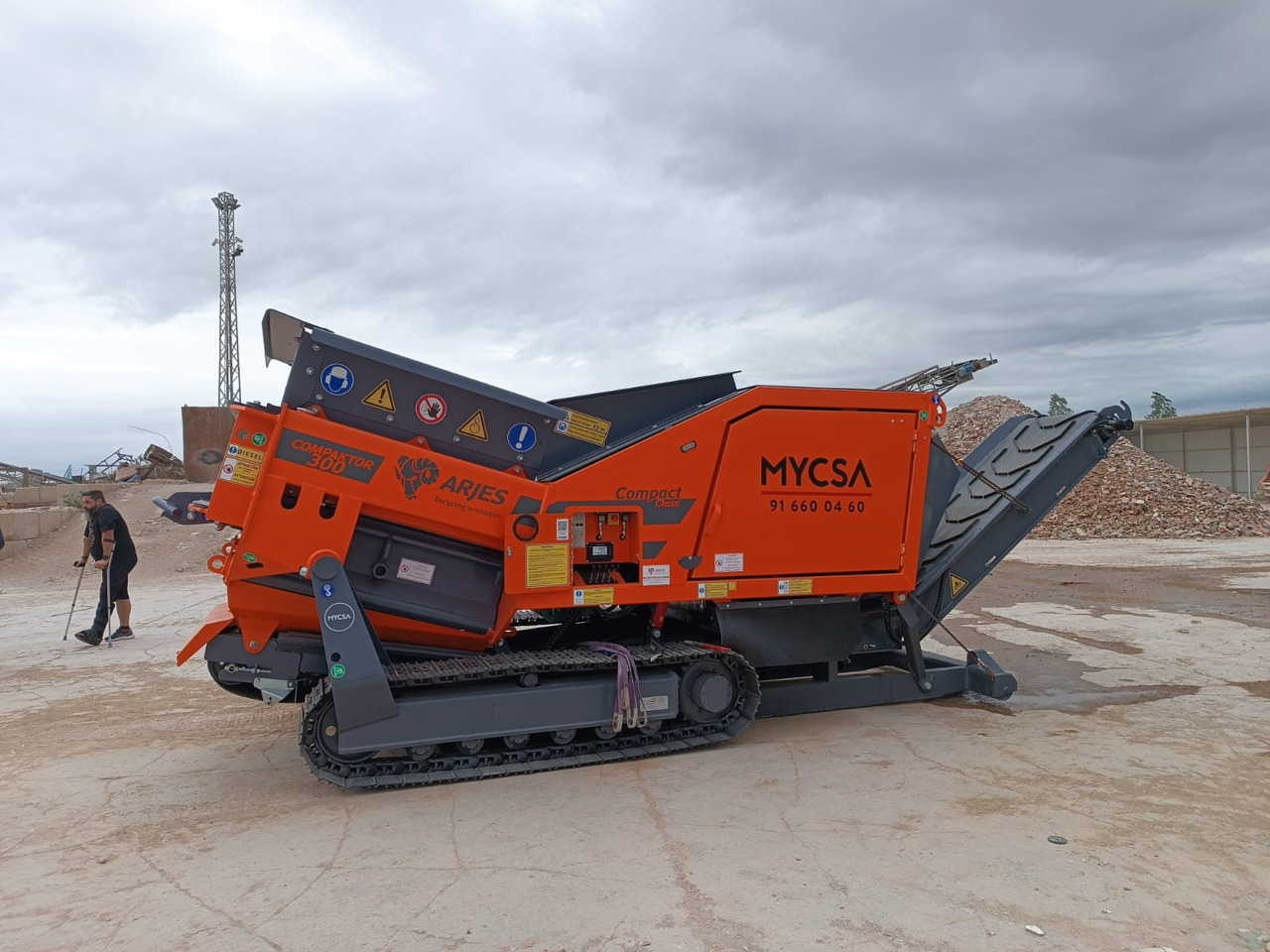 Arjes Compaktor - Μηχάνημα Θραύσης: φωτογραφία 2 Arjes Compaktor - Μηχάνημα Θραύσης: φωτογραφία 2