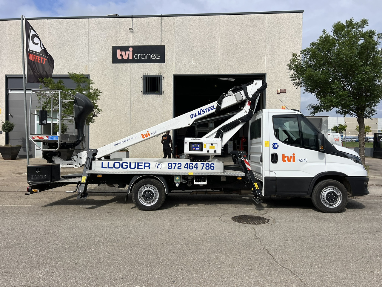 Iveco Daily + Oil&Steel Scorpion 1812 Smart Iveco Daily + Oil&Steel Scorpion 1812 Smart - Φορτηγό με εναέρια πλατφόρμα: φωτογραφία 2 Iveco Daily + Oil&Steel Scorpion 1812 Smart Iveco Daily + Oil&Steel Scorpion 1812 Smart - Φορτηγό με εναέρια πλατφόρμα: φωτογραφία 2