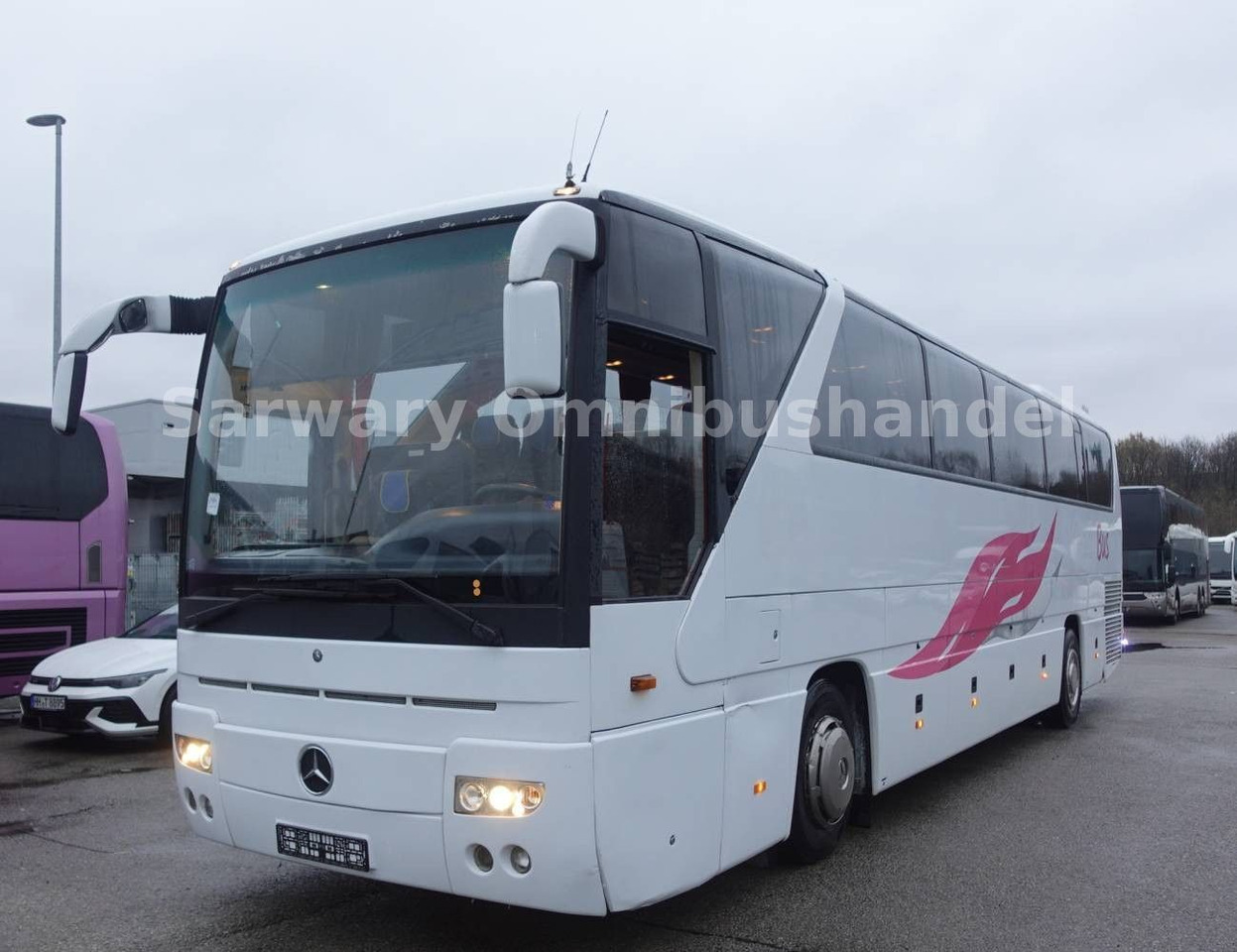 Mercedes-Benz 350 Tourismo 15 RHD*V8*404*55-Sitze*Klima*6-Gang - Πούλμαν: φωτογραφία 2 Mercedes-Benz 350 Tourismo 15 RHD*V8*404*55-Sitze*Klima*6-Gang - Πούλμαν: φωτογραφία 2