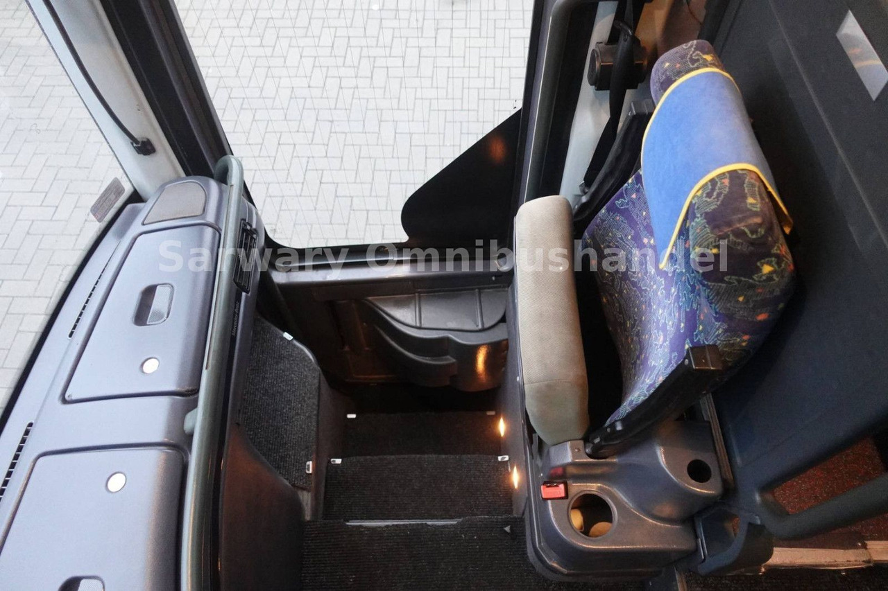 Πούλμαν Mercedes-Benz 350 Tourismo 15 RHD*V8*404*55-Sitze*Klima*6-Gang: φωτογραφία 24 Πούλμαν Mercedes-Benz 350 Tourismo 15 RHD*V8*404*55-Sitze*Klima*6-Gang: φωτογραφία 24