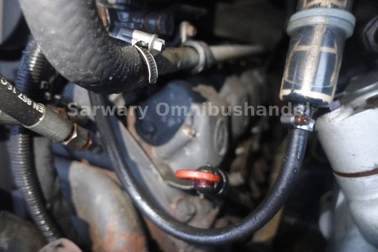 Πούλμαν Mercedes-Benz 350 Tourismo 15 RHD*V8*404*55-Sitze*Klima*6-Gang: φωτογραφία 40 Πούλμαν Mercedes-Benz 350 Tourismo 15 RHD*V8*404*55-Sitze*Klima*6-Gang: φωτογραφία 40