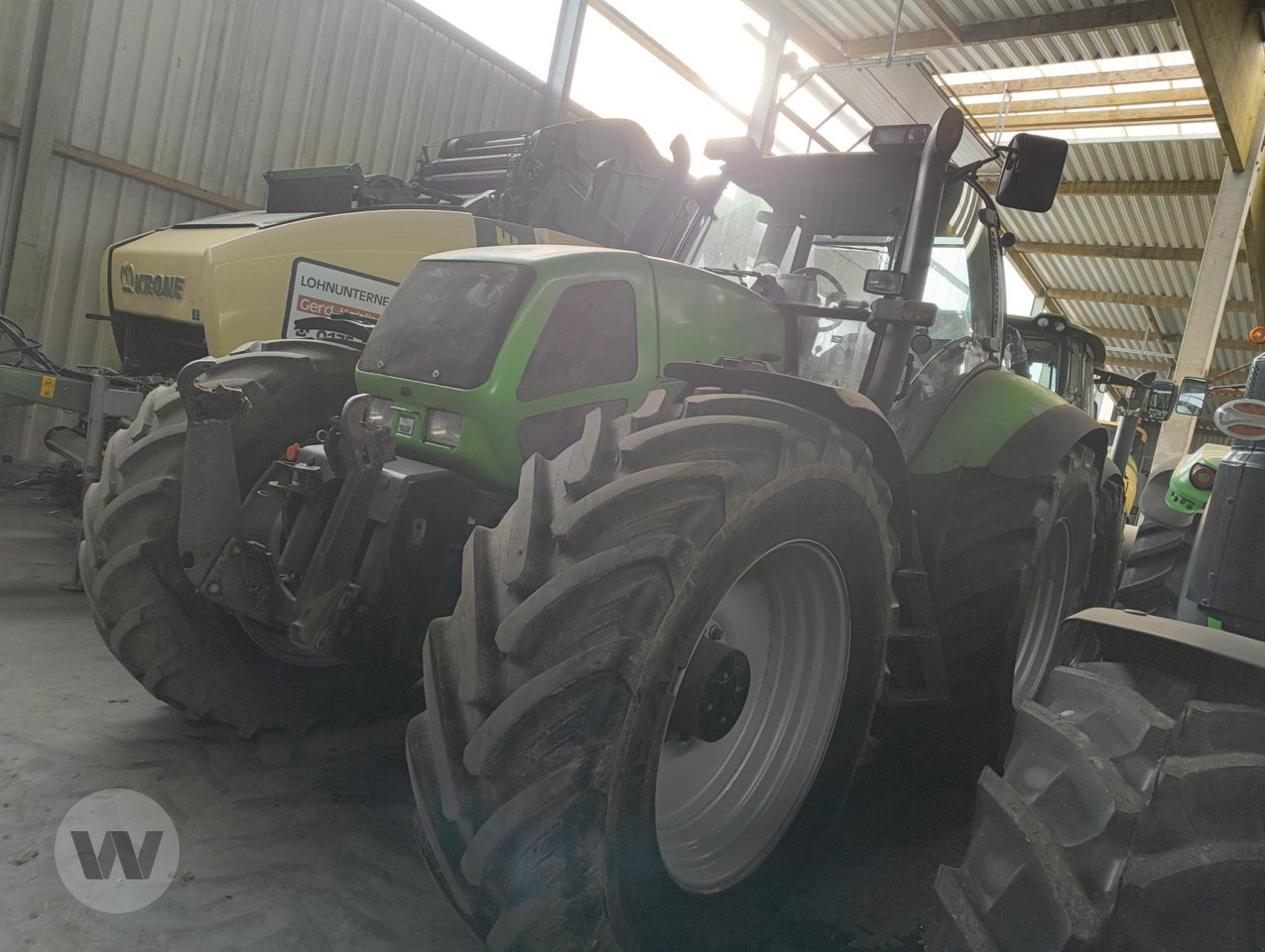 Deutz Agrotron 230 - Τρακτέρ: φωτογραφία 1 Deutz Agrotron 230 - Τρακτέρ: φωτογραφία 1