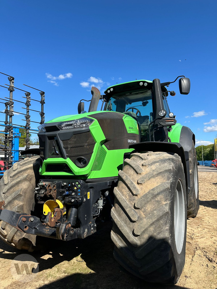 Deutz-Fahr Agrotron 9340 TTV - Τρακτέρ: φωτογραφία 5 Deutz-Fahr Agrotron 9340 TTV - Τρακτέρ: φωτογραφία 5