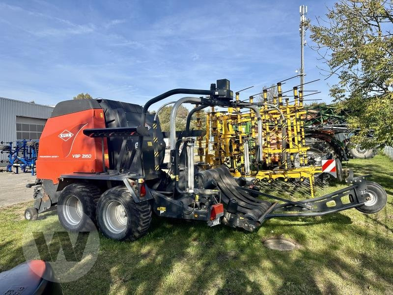 Kuhn VBP 2160 - Χορτοδετική μηχανή στρόγγυλης μπάλας: φωτογραφία 1 Kuhn VBP 2160 - Χορτοδετική μηχανή στρόγγυλης μπάλας: φωτογραφία 1