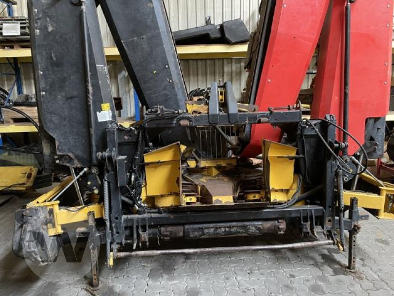 New Holland 490 FIE - Καλαμποκομαχαιρο: φωτογραφία 1 New Holland 490 FIE - Καλαμποκομαχαιρο: φωτογραφία 1