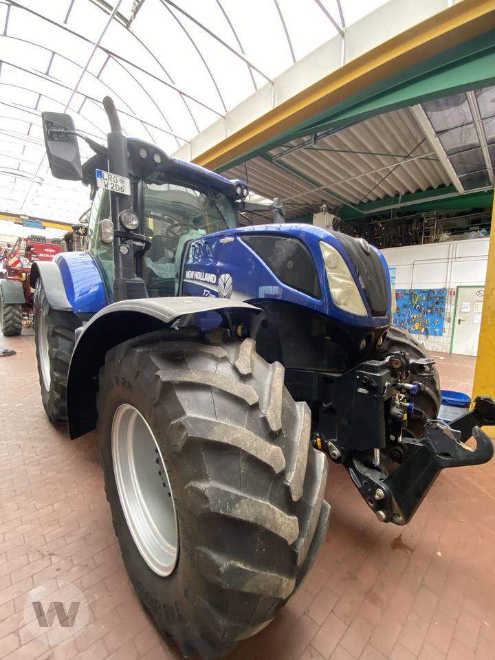 New Holland T 7.245 - Τρακτέρ: φωτογραφία 3 New Holland T 7.245 - Τρακτέρ: φωτογραφία 3