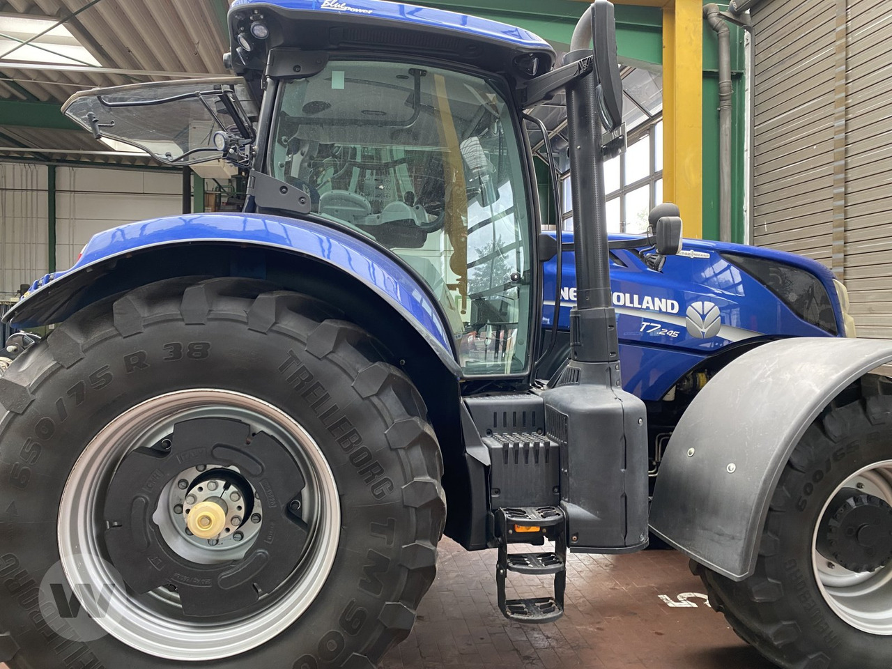 New Holland T 7.245 - Τρακτέρ: φωτογραφία 5 New Holland T 7.245 - Τρακτέρ: φωτογραφία 5