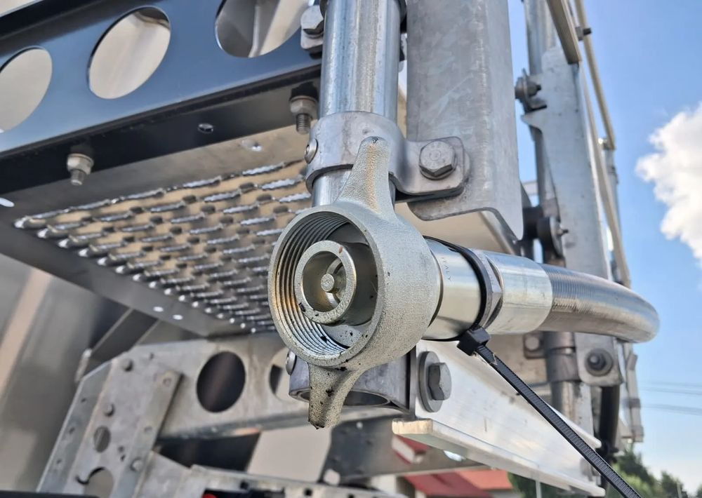 Schmitz Cargobull Wywrotka stalowa 25m3, Klapa zewnętrzna - Επικαθήμενο ανατρεπόμενο: φωτογραφία 4 Schmitz Cargobull Wywrotka stalowa 25m3, Klapa zewnętrzna - Επικαθήμενο ανατρεπόμενο: φωτογραφία 4