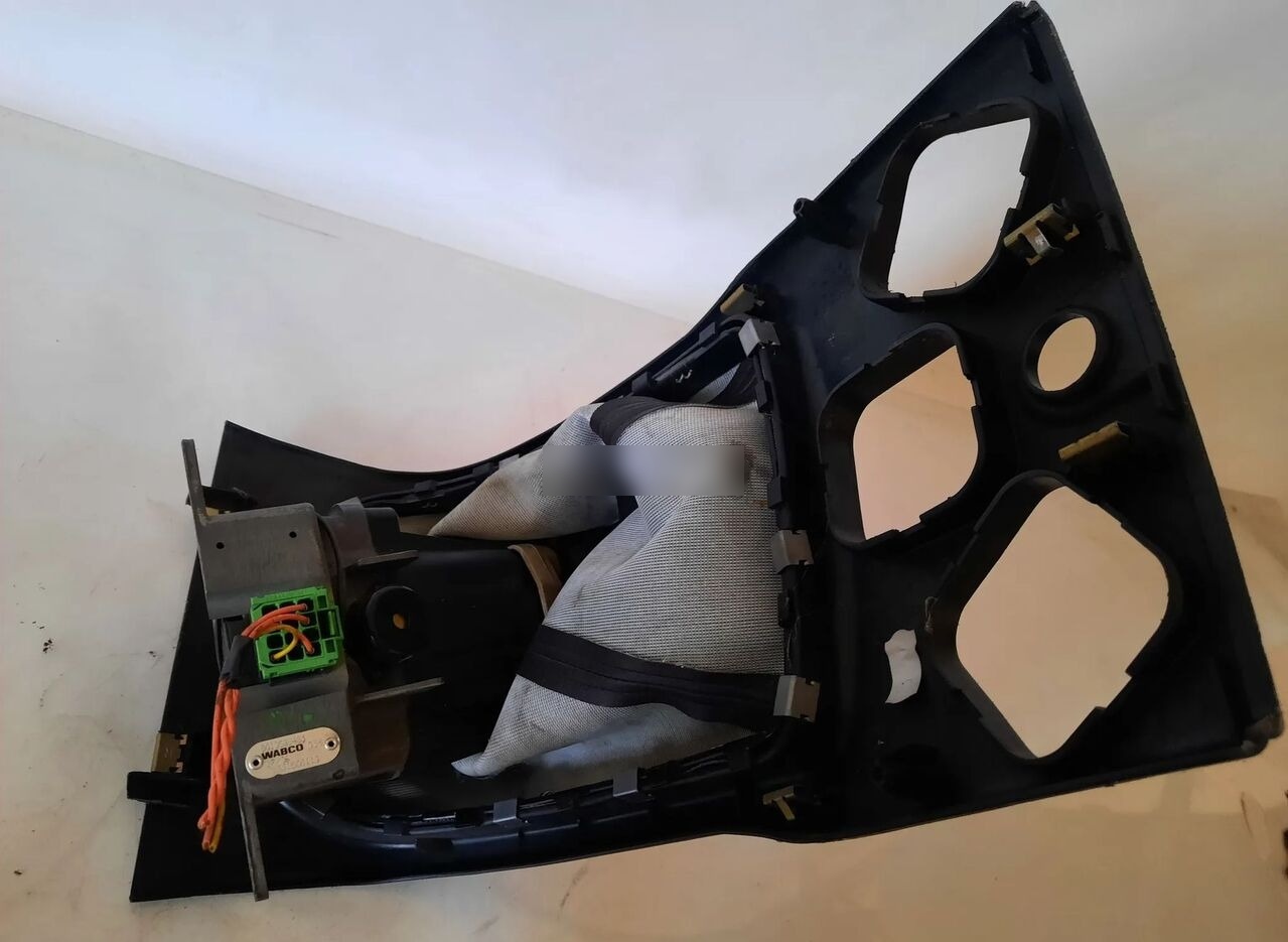 Renault Joystick lewarek zmiany biegów RENAULT MAGNUM DXI 12 Renault truck - Κιβώτιο ταχυτήτων για Φορτηγό: φωτογραφία 4 Renault Joystick lewarek zmiany biegów RENAULT MAGNUM DXI 12 Renault truck - Κιβώτιο ταχυτήτων για Φορτηγό: φωτογραφία 4