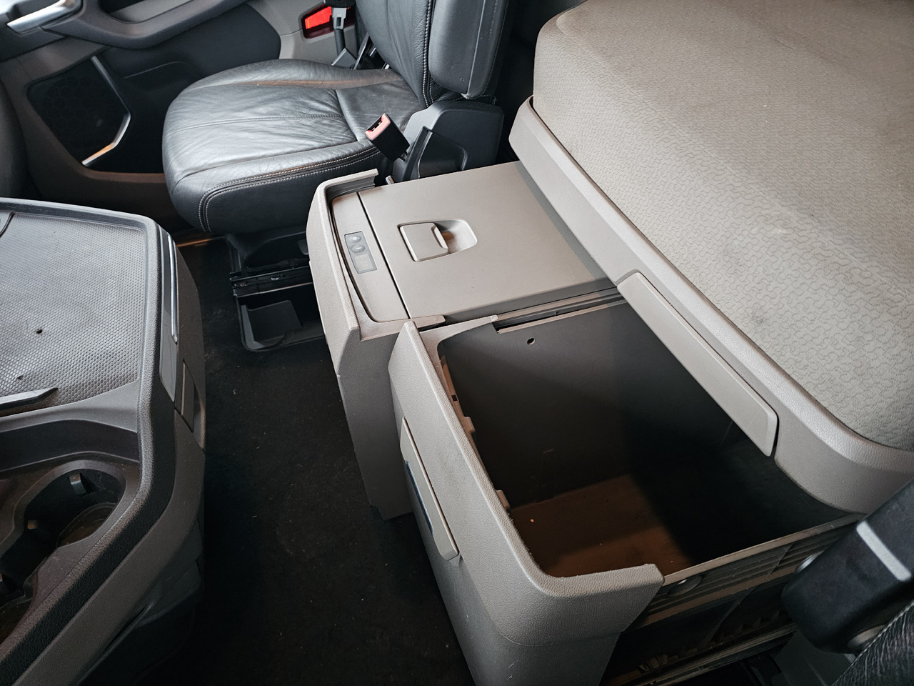 Τράκτορας SCANIA S500 / RETARDER / NAVI / FULL SPOILER / FULL AIR: φωτογραφία 27